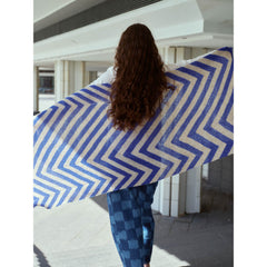 Laine Magazine - 26 Crossing Paths