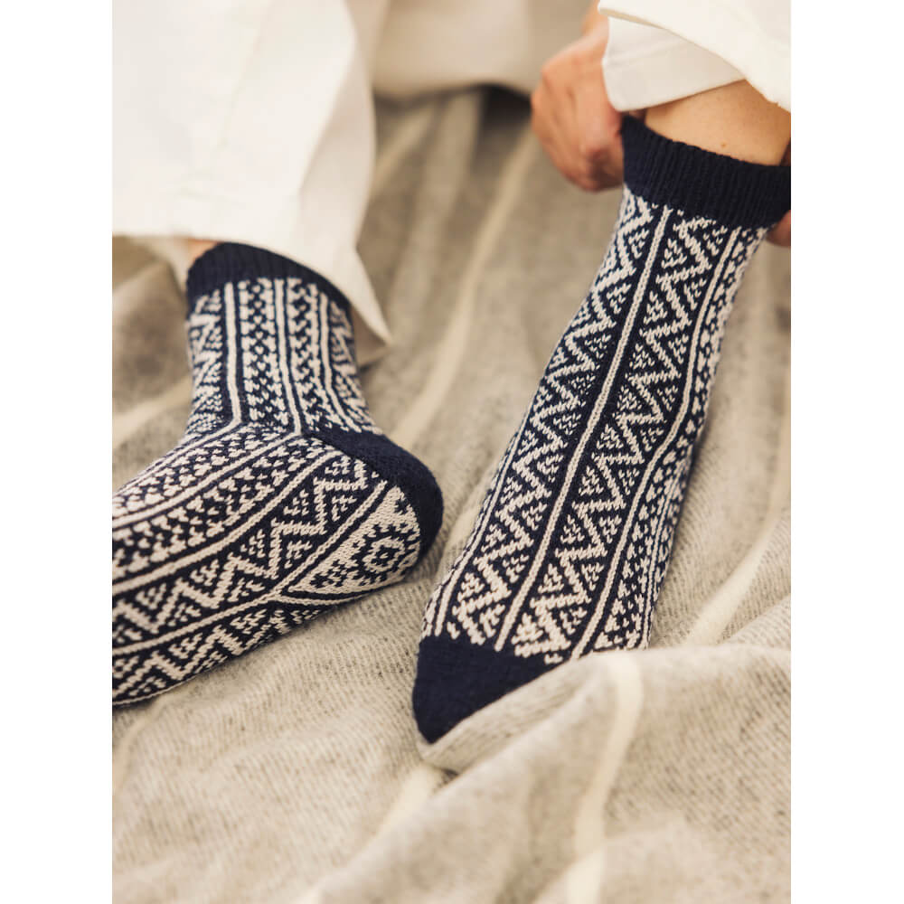 Amirisu - Sock Knitting Club - PREORDINE