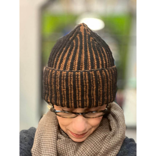 KNIT FOR CHARITY 2025 – LAVORARE A MAGLIA PER BENEFICENZA 2025