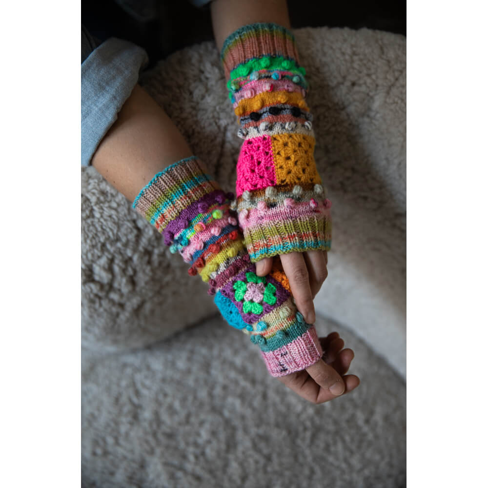 Laine - 52 Weeks of scrap yarn