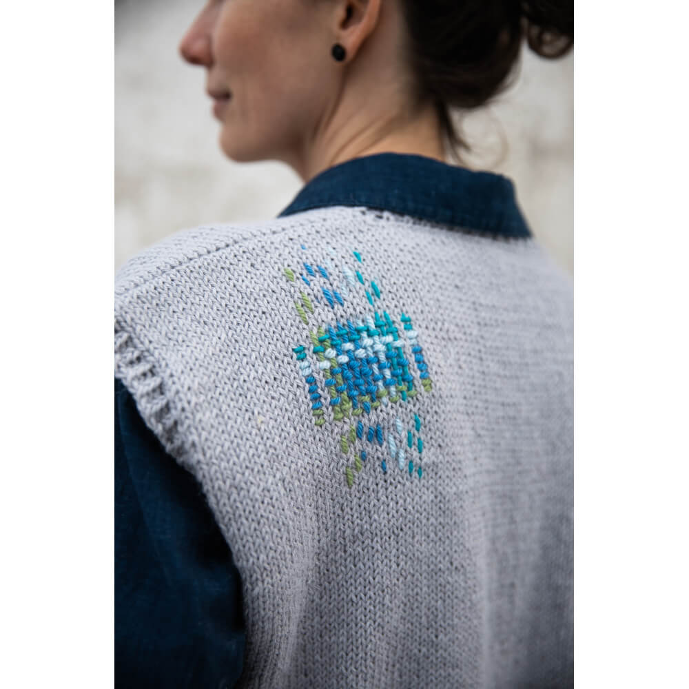 Laine - 52 Weeks of scrap yarn