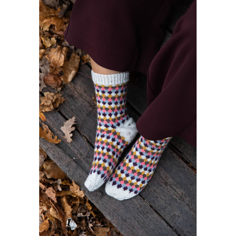 Laine - 52 Weeks of scrap yarn