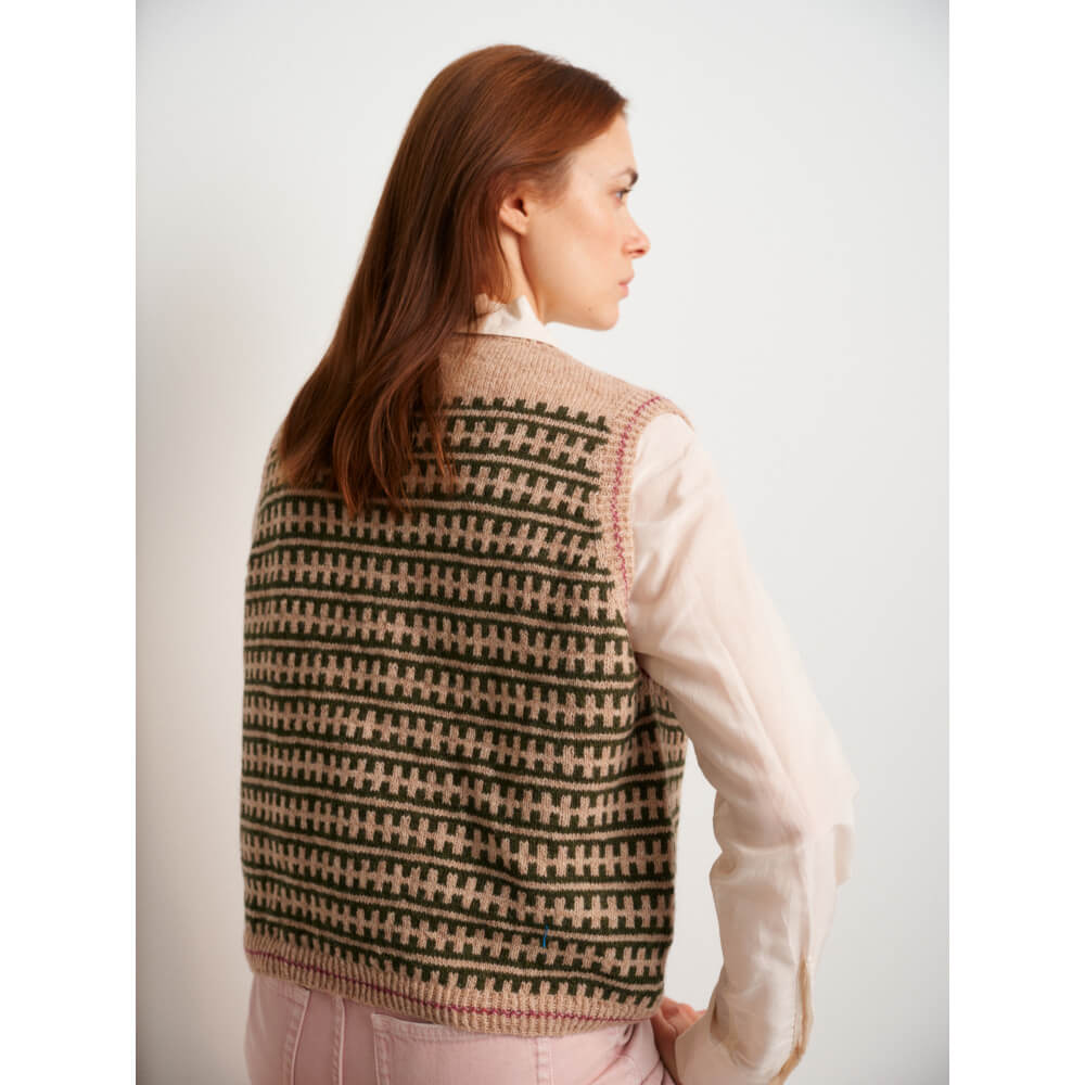 Laine - 52 Weeks of Sweaters - PREORDINE