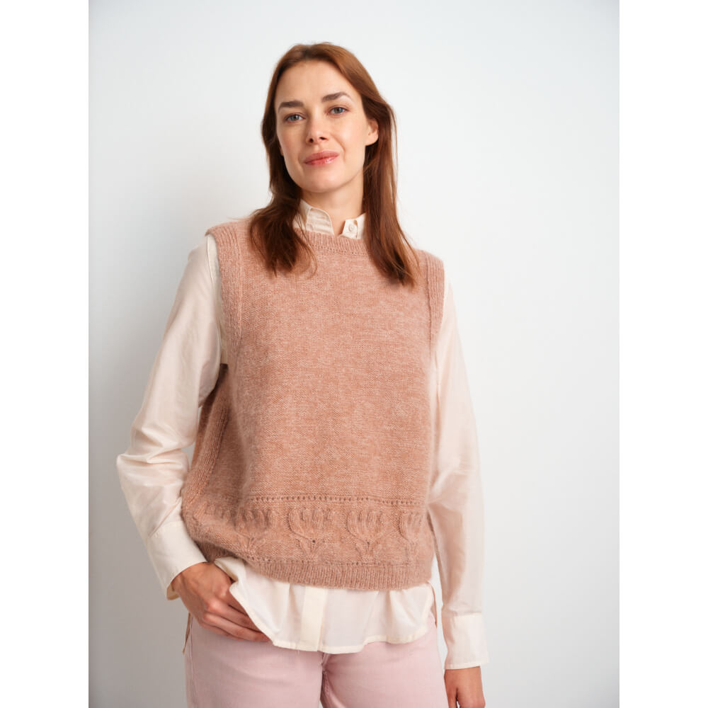 Laine - 52 Weeks of Sweaters - PREORDINE