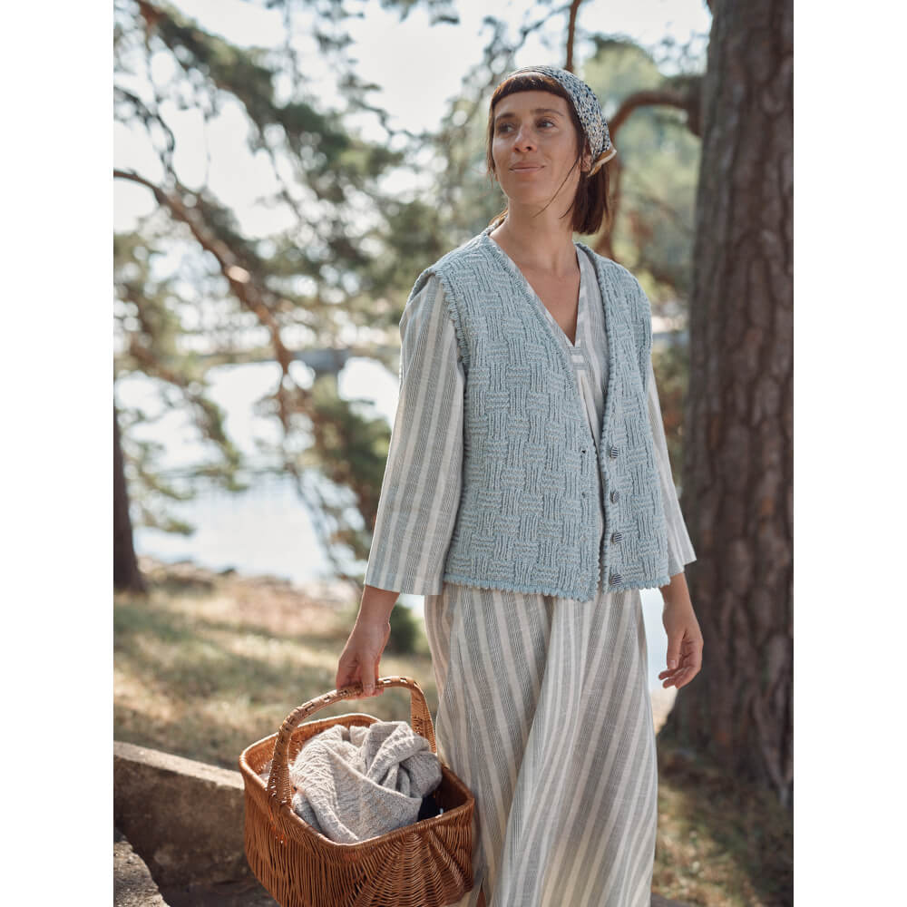 Laine Magazine - 28 Open Water