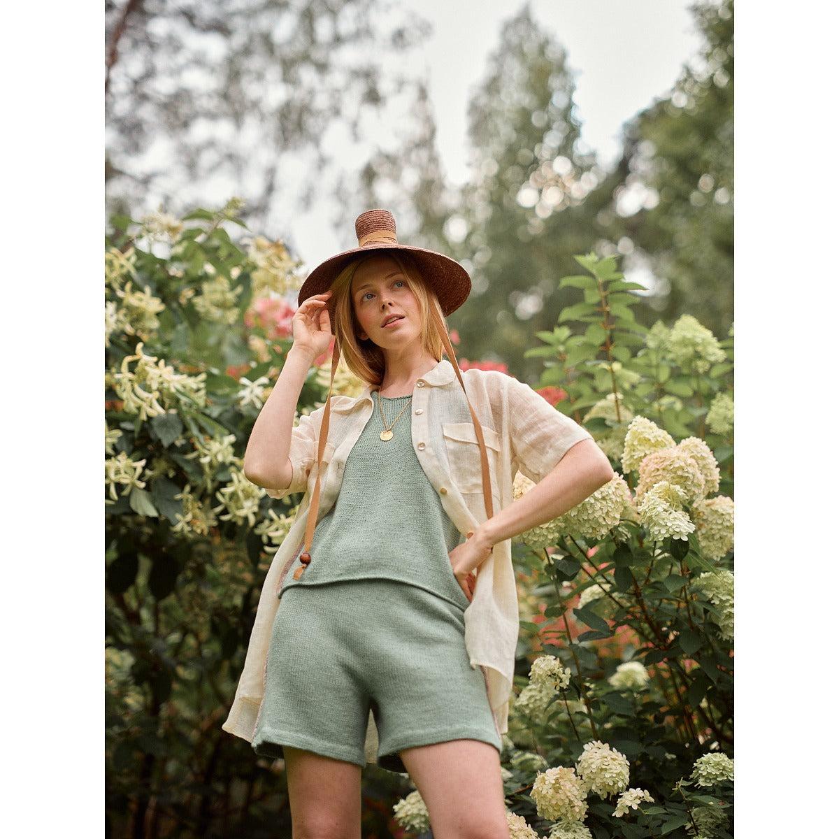 Laine Magazine - 29 Damson