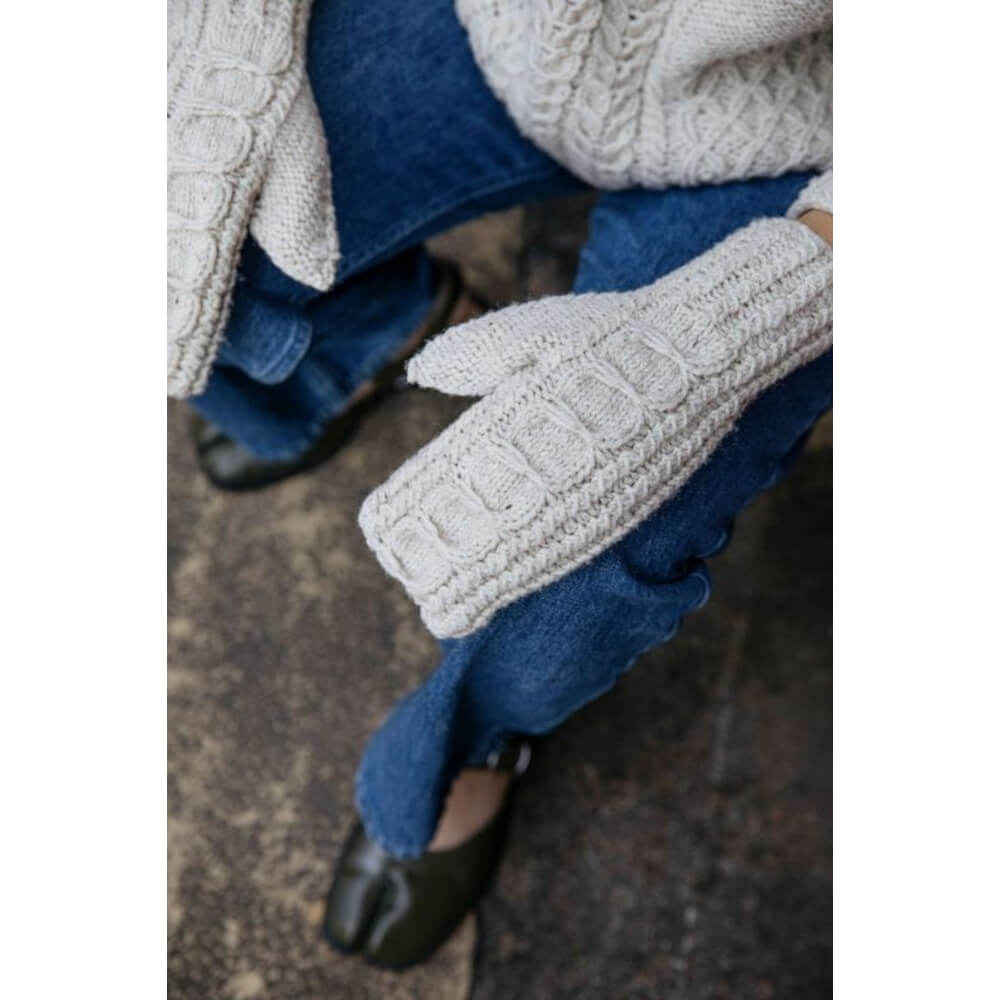 Laine - Knit Pop: Designs for the Modern Maker - PREORDINE