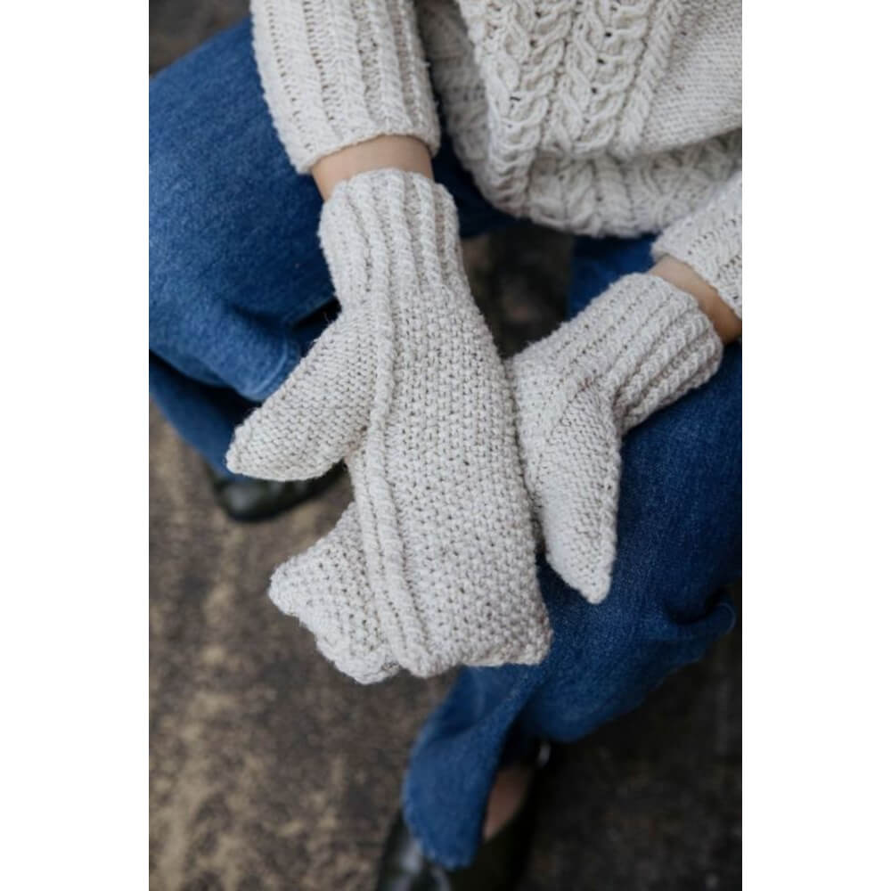 Laine - Knit Pop: Designs for the Modern Maker - PREORDINE