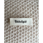 PetiteKnit - Label